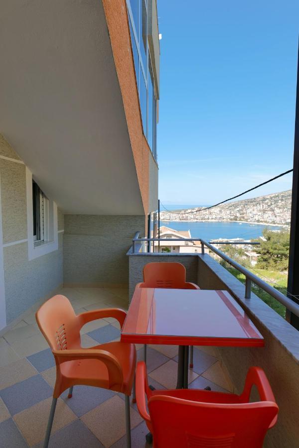 Eleni Guest House Sarande Exterior photo