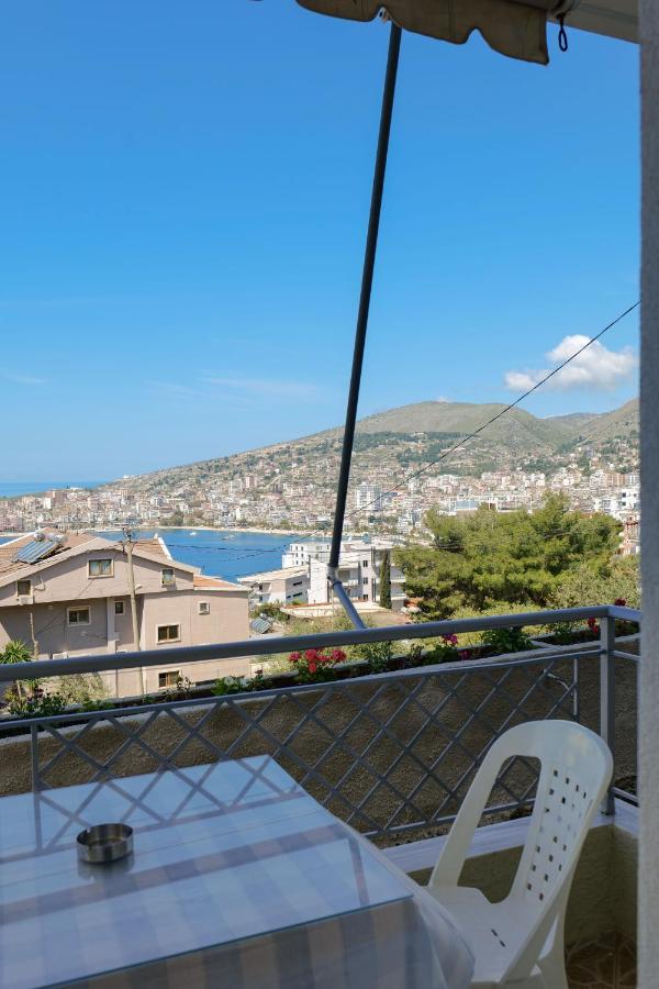 Eleni Guest House Sarande Exterior photo
