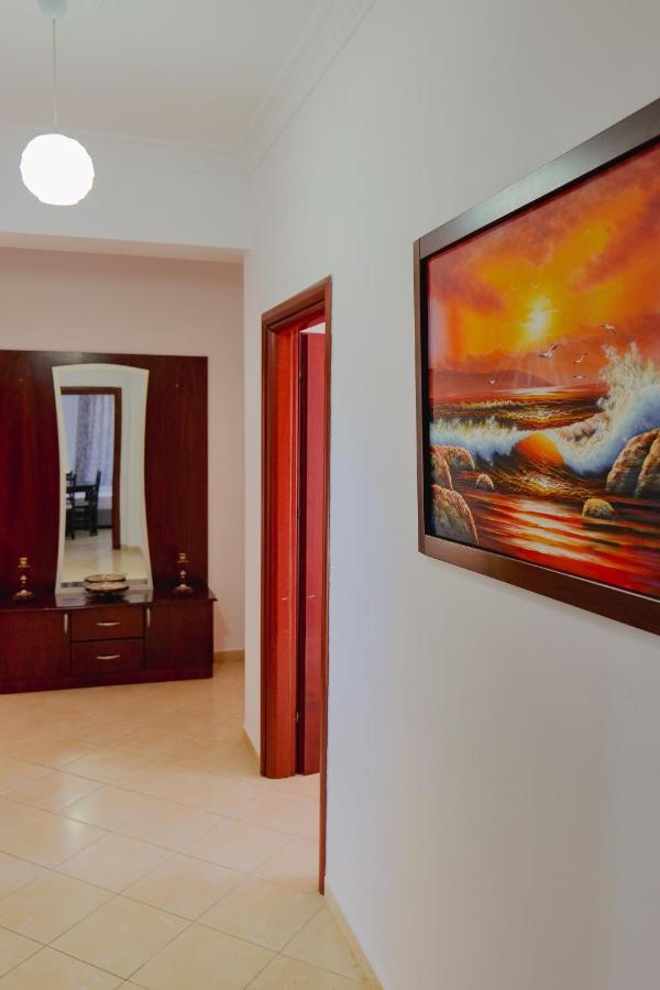Eleni Guest House Sarande Exterior photo