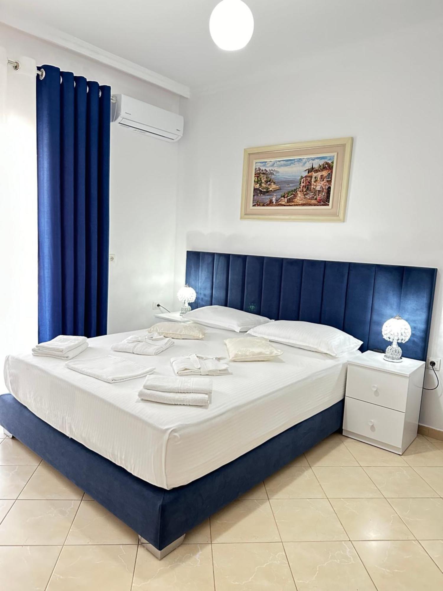 Eleni Guest House Sarande Exterior photo