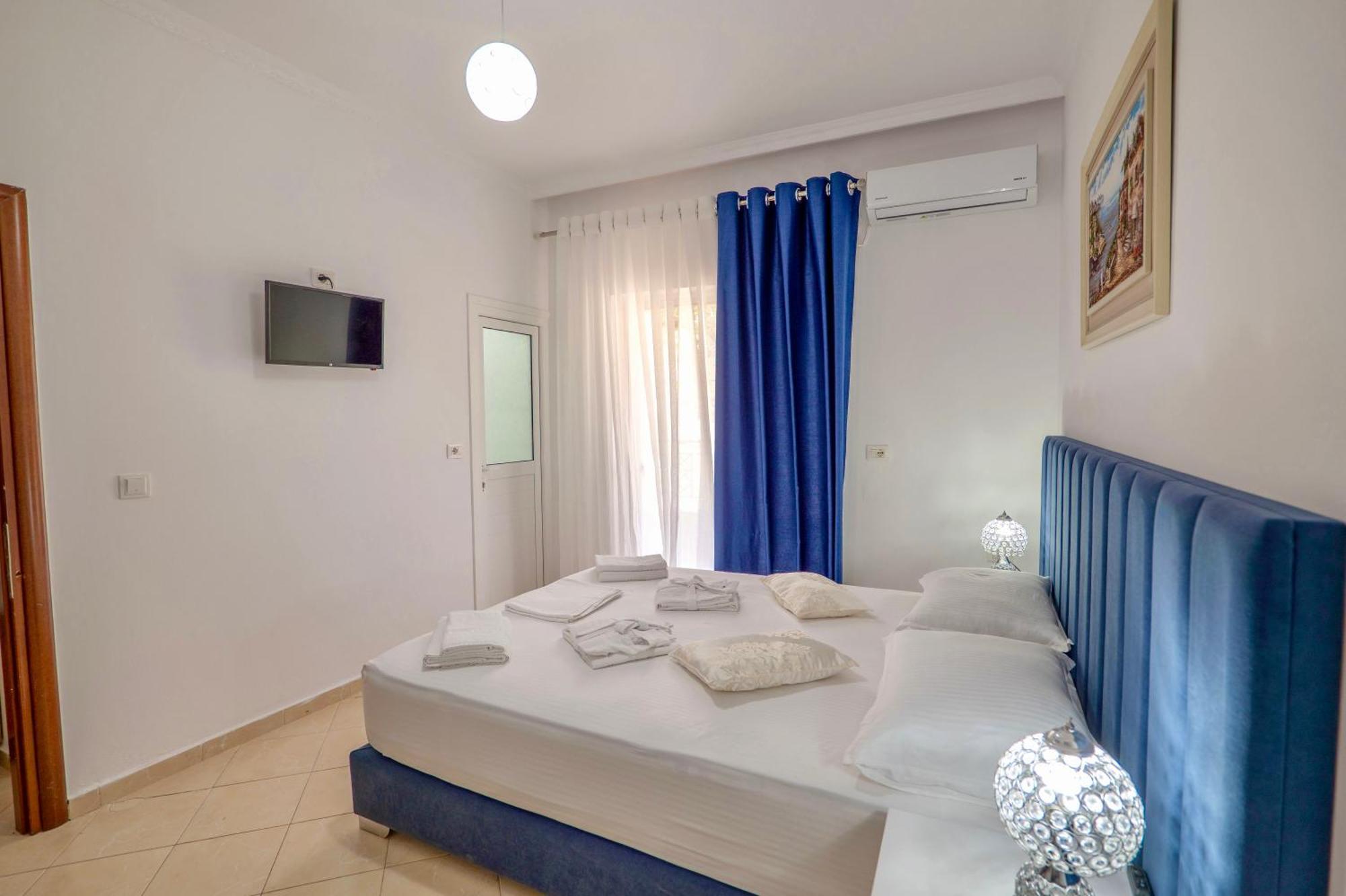 Eleni Guest House Sarande Exterior photo
